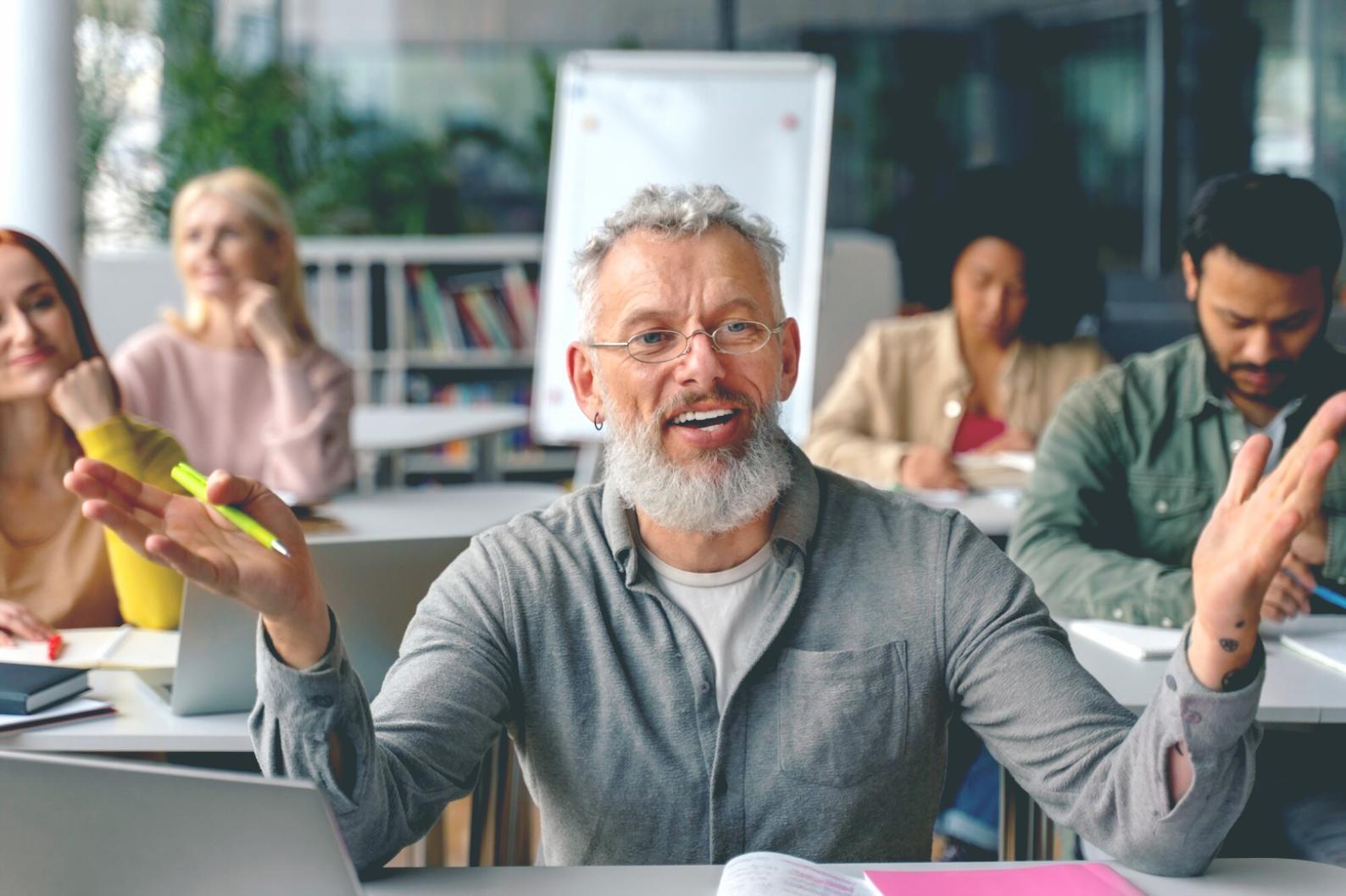 Formación práctica sobre planificación de gastos mensuales